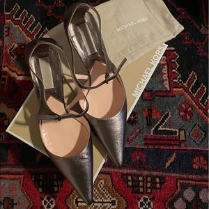 [9] MICHAEL KORS Scarlet Gunmetal Metallic Leather Ankle Strap Pointed Pumps